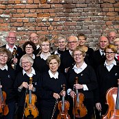 Hele orkestret fotograferet umiddelbart efter koncerten