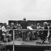 Kolding Kammerorkester spåller G.F. Händels kendte "Watermusic" på Slotssøen.